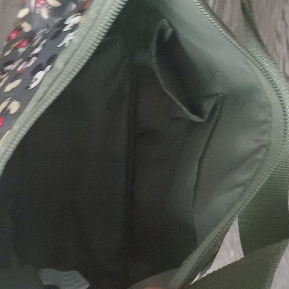 ❤️ Disney MICKEY MOUSE Vinyl Shoulder Bag Olive Green Purse Handbag lunch box - Picture 6 of 12